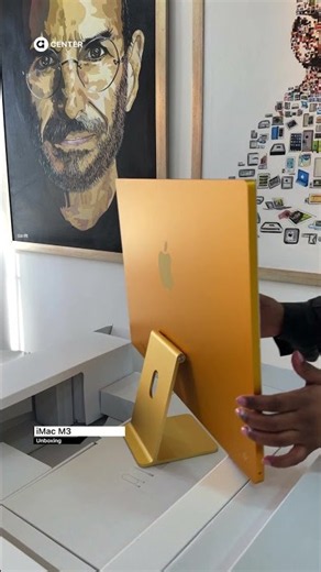 Unboxing the Yellow imac M3