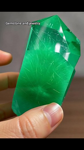 103K views · 3.1K reactions | Green emerald rutilated Quartz  #quartz #rutilated #emerald #gems | Gemstone and jewelry | Facebook