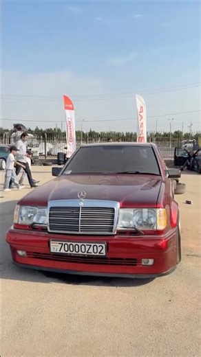 W124 E 500 AMG V8 240 Km/h 🇹🇯 #80smusic #w124club #modernclassic #driveclassic