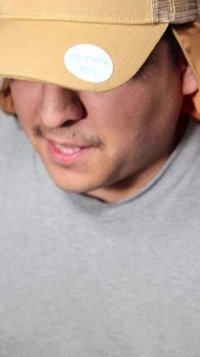 Wireless business card idea #businesscard #businesscards #businesscarddesign #businesscardprinting #contractor #smallbusiness | Eduardo Lopez