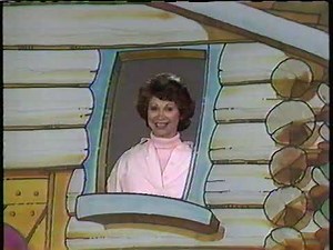 Size Small Island Theme/Credits (CKCO-TV)