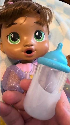 Feeding my Doll Milk and Cookie with Baby Alive Snack n Snuggle Set