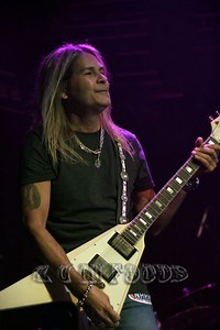 Carlos Cavazo - Alchetron, The Free Social Encyclopedia