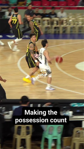 Not empty handed! Bradwyn Guinto makes the possession count! Live on 🏀 RPTV ch 9 and 10 (free tv) 🏀 PBA Rush on Cignal ch 90 & 260 🏀 Pilipinas Live App (download for free livestream) 🏀 OneSports YouTube (free live stream) #PBA50 #PBA50LID #PBA50PhilCupElimsTNTvsBWB | PBA