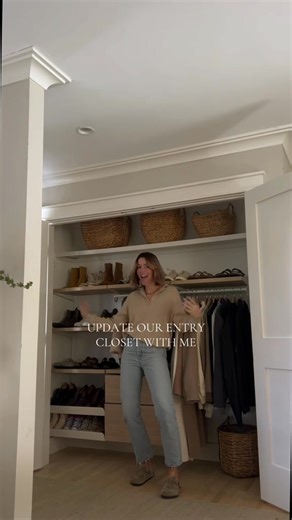entryway closet organization using the Lowes closet system! what a difference!! #closetorganization #springcleaning #organizingtips #closetcleanout @Lowe’s | Jhonnycurran