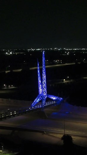 Only 11:30 where did the people go😥 #okc #oklahomastate #oklahomacity #oklahomacheck #citylife #nightlife #nightcity #cityvibes #downtown #downtownokc #fyp #fypage #xyzabc #xyz #explorepage✨ #explorepage #cityplace #djidrone #djimini3 #dronevideo #ghosttown #oklahoma #city #scissortailpark #scissortailparkokc #scissortailbird #okie #405