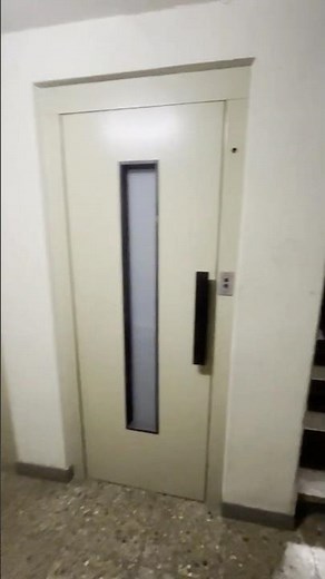 Old mechanical two-speed Schindler R-series elevator machine room view #shorts