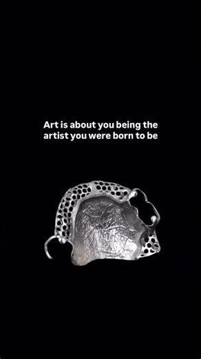 Behind newly created confident smile is an artist. 🎨 New clients get first partial free #dentallab