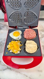 2.8M views · 10K reactions | It actually worked!  (easy waffle iron recipes) (This original video was produced by Network Media, LLC and Kyle & Mistie) | Home Hacks & Easy Snacks | Facebook