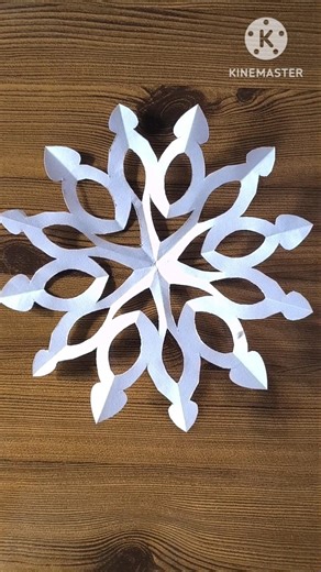 DIY making Easy paper snowflake ❄️❄️ ideas ☝🏻#diy#papersnowflake