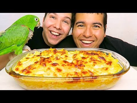 Ultimate Southern Baked Mac 'N' Cheese With Nikocado Avocado • MUKBANG