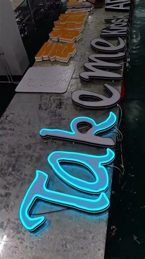 NeonLight #LEDStrip #InteriorDesign #Tech #Lighting #Innovation #Visuals #Satisfying #DIY #RoomDecor