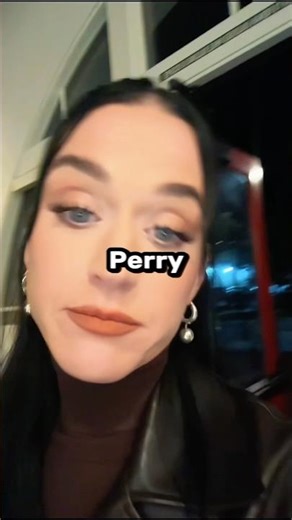 These are the funniest tik toks of singers.(Katy Perry, Sabrina Carpenter, Taylor Swift)😱