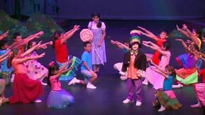 MUNCHKIN LAND Lyrics - WIZARD OF OZ | eLyrics.net