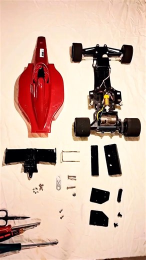 Vintage Tamiya Ferrari F189 paint #rccar #restoration