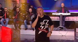 59K views · 3.4K reactions | Veseli ponedeljak uz najbolje pesme  #NoDjaniNoParty #RasiriRukeoMajkoStara | Djani | Facebook