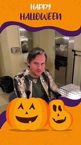 Happy Halloween y’all!!! Let’s play a game of 5 🎃questions with Home Free! What would you answer each of these questions? 1. Favorite Halloween Candy 2. Best Childhood Costume 3. Best Adult Costume 4. Favorite Halloween Movie 5. Favorite Halloween Memory | Home Free