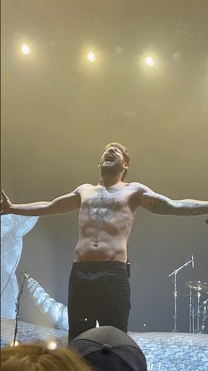 Beartooth “In Between” Finale Live A Capella 6/28/25 Summer of Loud in Houston, Tx