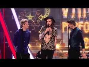 One Direction on the show "Royal Variety Performance" two Harry Styles?