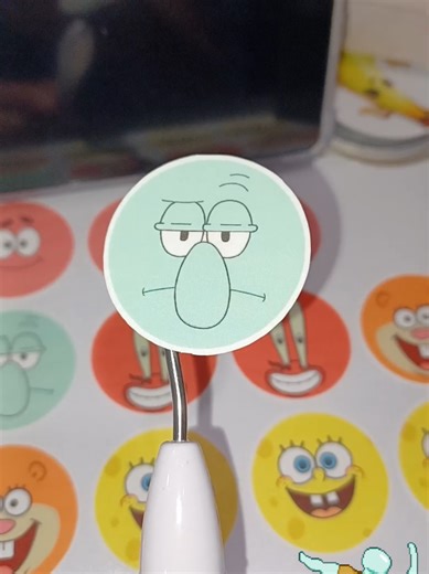 DIY SPONGEBOB STICKER LABELS #custompartyfavors #spongebob #spongebobparty #partyfavors #diyparty