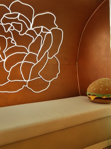 Funniest Photo Booth Jokes to Brighten Your Day