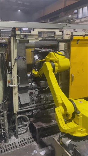 #aluminium #压铸自动化 #压铸机械手 #工业机器人 #抖音爸爸別限我流 #非标自动化 #流量回來