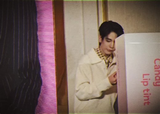 Discover the Calming Voice of Keen Keno