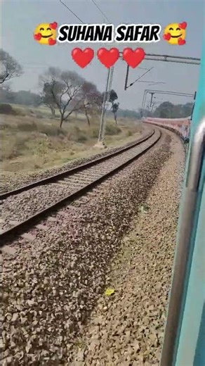 Suhana Safar 🥰🥰🥰#shorts #song #lyrics #love#indianrailways ‪@Indianpersonaldriver‬