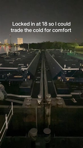 Exploring the Ole Zero Turn with Barges in Louisiana