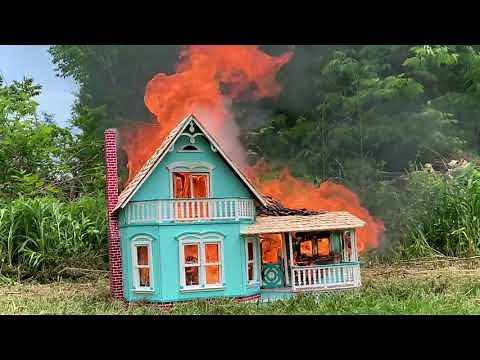Four Minutes of Fire - A Doll House Down