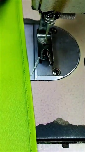 Perfect Edge Stitch Trick 🧵 | Clean Hem Sewing Technique #sewing #shorts