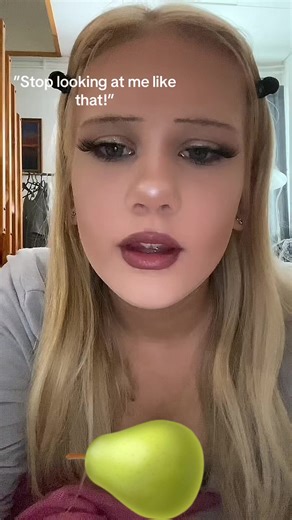 Live laugh love that face🤗🤗🤗🤗#funnyfaces #why #would #I #want #to #kääk #makeup #011 #fyp