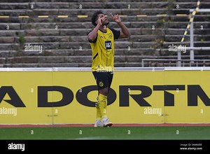 Fussball 3. Liga 33. Spieltag Borussia Dortmund II - FC Energie Cottbus am 13.04.2025 im Stadion Rote Erde in Dortmund  Torjubel zum 4:0 durch Paul Besong ( Dortmund )  DFB regulations prohibit any use of photographs as image sequences and/or quasi-video.  Foto: Revierfoto Stock Photo - Alamy