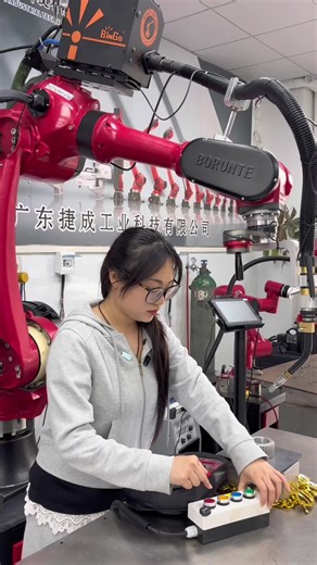 Innovative Drag-and-Drop Welding Robot Solutions