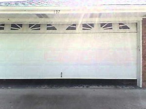 Genie Garage Door Opening