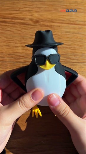 3D-Printed William Tell Penguin 🐧🤣 — Funky Build & Reveal! #shorts