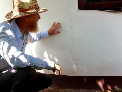 Hairline Cracks in Plaster