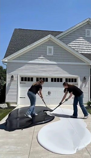 Garage Epoxy Flooring Transformation | DIY Garage Makeover #beforeafter #epoxyfloor #home #design