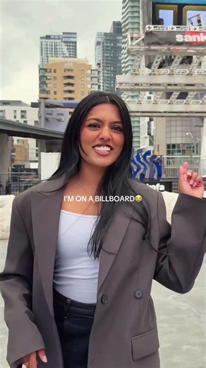 still can’t believe my face is next to kendall jenner??? #billboard #trend