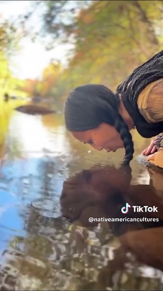 There are rituals that come from our ancestors and they don't change much because it follows the natural cycles of Earth. And I like inventing #rituals myself that is adopted to here and now. Do you have one @snowravenofficial #nativeamerican #nativeamericanmusic #powwowtrail #cree #nativepride #nativepeople #sioux #indigenous #apache #navajos #firstnations #history #powwow #dance #jingledress #culture #suite #viral #foryou #fpy