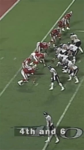 The Bannerman on Instagram: "🏈 thebannerman.ca presents: On this day, Jan 29 In 1995, the San Francisco 49ers dominated the San Diego Chargers 49–26 in Super Bowl XXIX at Joe Robbie Stadium. Steve Young threw a record six touchdown passes and took home Super Bowl MVP. Offensive perfection. 🔥🏆 @NFL @49ers @Chargers #SuperBowlXXIX #49ers #SteveYoung #NFLHistory #OnThisDay 📽️ Powered by https://cstu.io/b3340e and https://www.youtube.com/watch?v=m0apMtFx5LE"