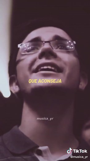 Mi Novia Se Me Está Poniendo Vieja - Ricardo Arjona