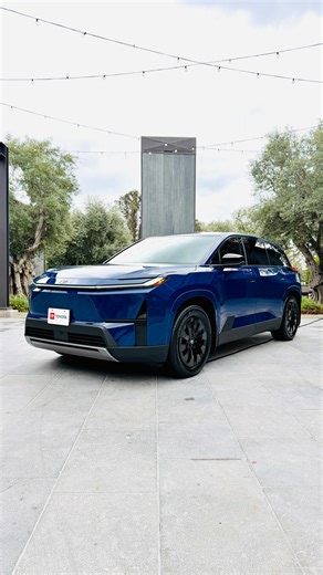 Omar Rana on Instagram: "The 2027 Toyota Highlander gets a big upgrade! #toyota #highlander #toyotanation #suv #newcar"