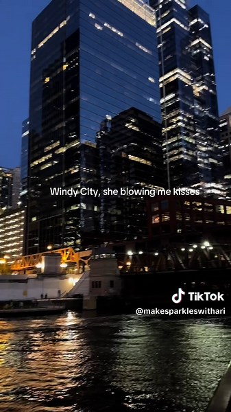 Meet Me by the Bean: Chicago's Iconic Spot