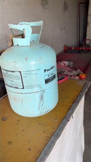 R134a refrigerant | How to use refrigerant ￼| AC service 09 ￼