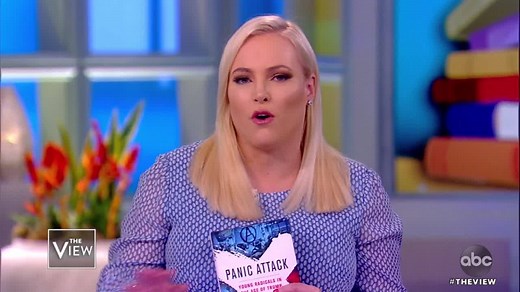 MEGHAN'S READING LIST: Our Meghan McCain shares her two favorite must-have summer books — get the details: abcn.ws/2XFld93 | The View