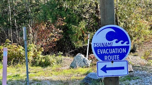 Massive earthquake near Russia triggers tsunami warnings