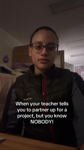 That class is so quiet though! There’s no time to try and socialize with people 😖😭!!! #introvertsbelike #collegelife #schoolproject #collegehumor