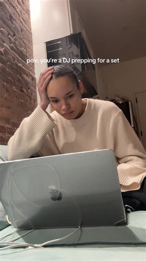 DJ Set Preparation Over 6 Hours