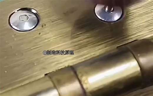 超强锤击铆螺母